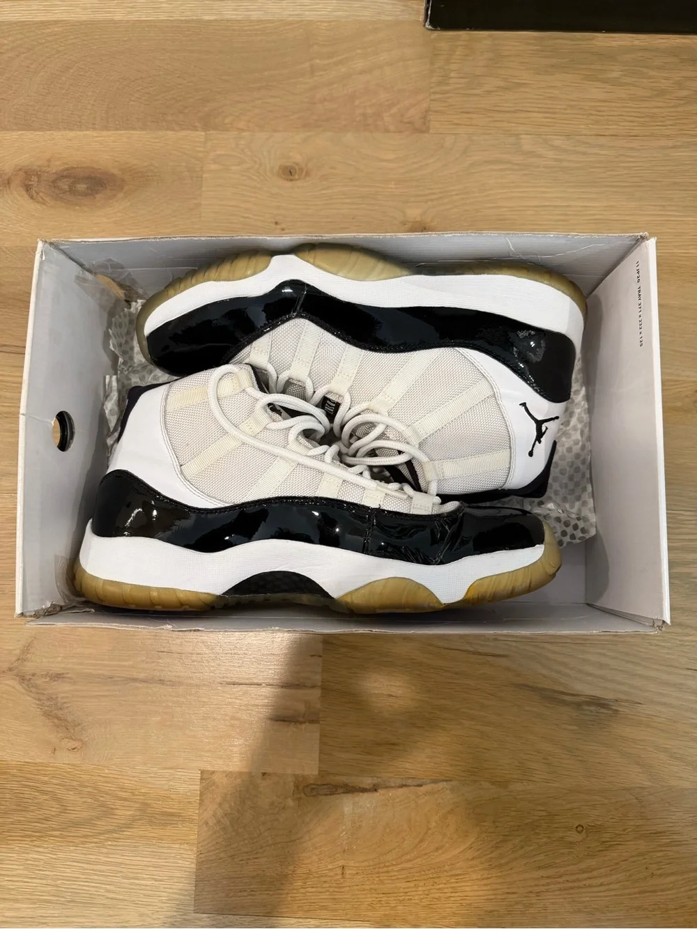 Air Jordan 11 Retro Concord 2011